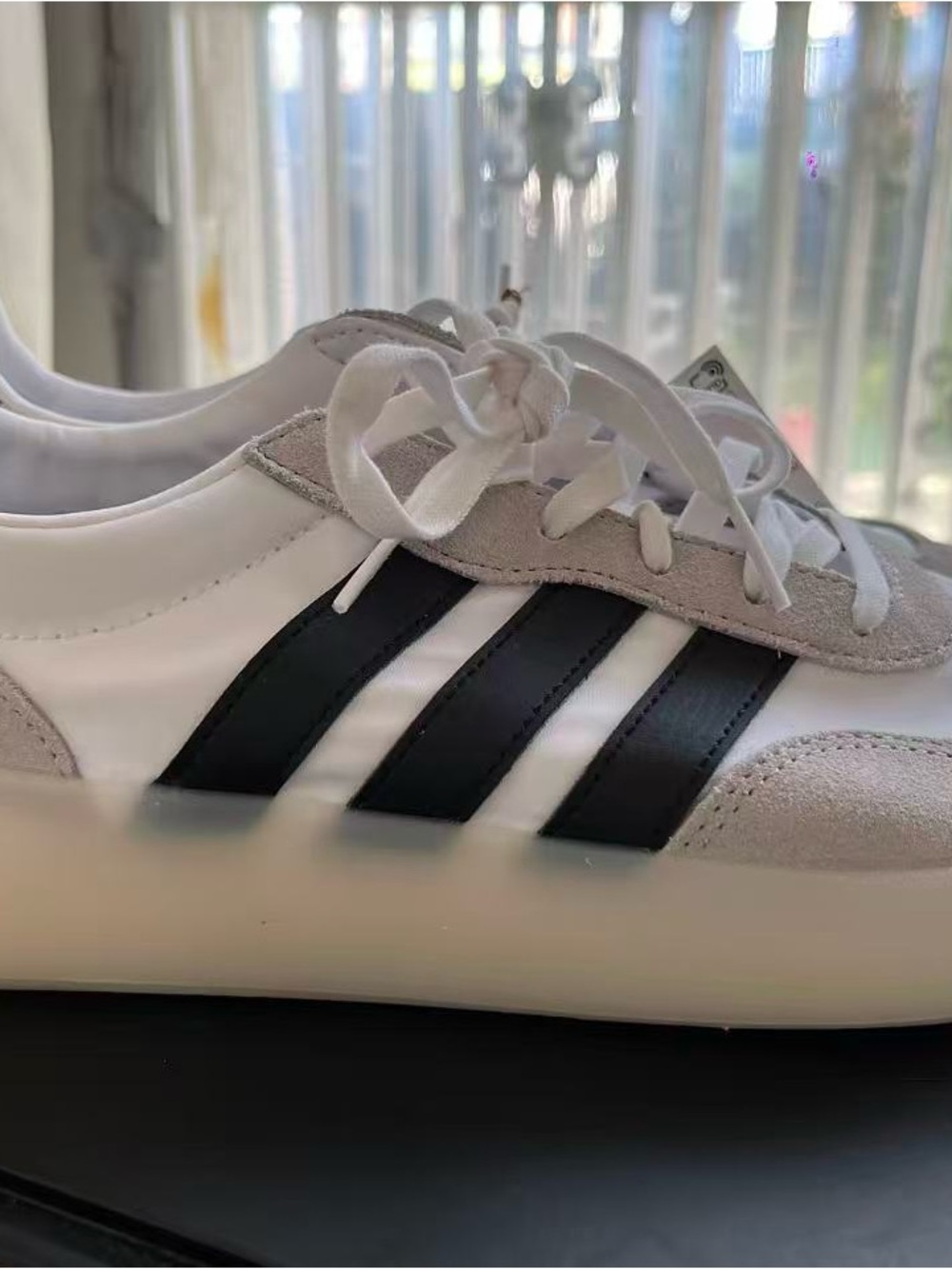 adidas Men’s White Sneakers with Black 3-Stripes and Beige Accents - Picture 2 of 4